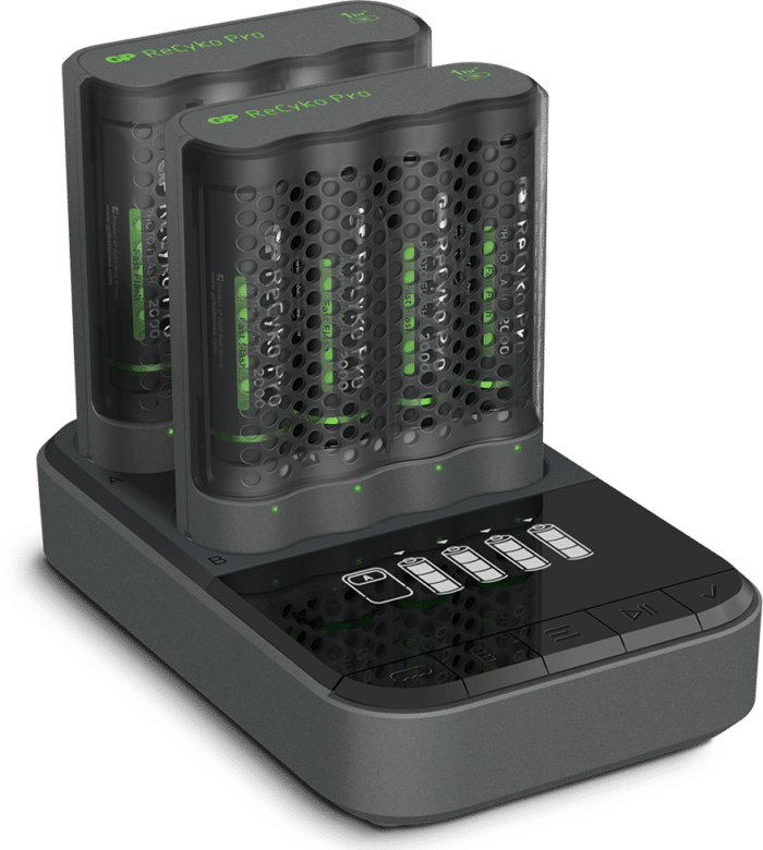 GP ReCyko 2st Pro Batteriladdare med laddstation + 8st Photoflash AA 2000mAh
